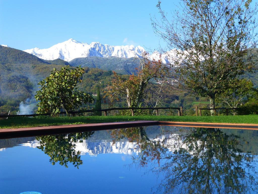 Agriturismo Braccicorti Hotel Pieve Fosciana ภายนอก รูปภาพ